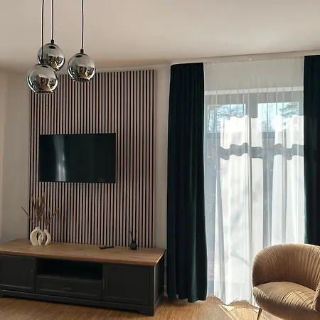 Lindenallee Apartman *