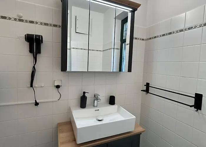 Lindenallee Apartament